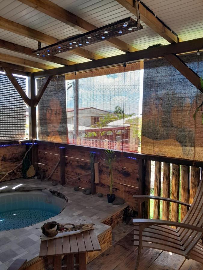 Kami Lodge F3 Jacuzzi Riviere-Salee Exterior foto