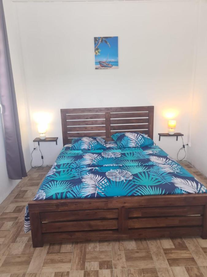 Kami Lodge F3 Jacuzzi Riviere-Salee Exterior foto